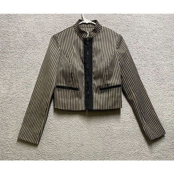 Isaac Mizrahi  Size Small Gray Striped Cropped Blazer Jacket - Picture 1 of 9